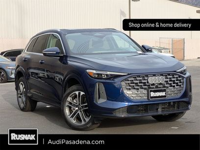 New 2025 Audi Q5 2.0T Premium Plus