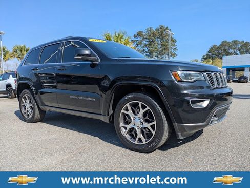 Used 2018 Jeep Grand Cherokee Limited image 1