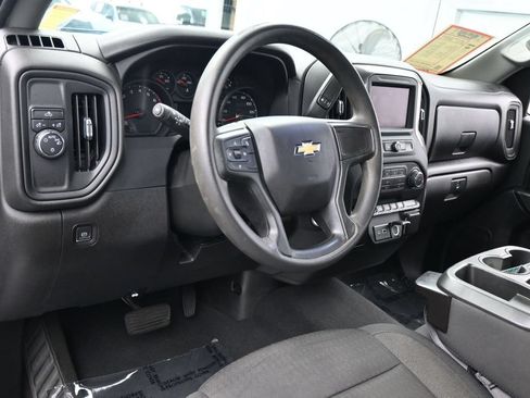 Used 2022 Chevrolet Silverado 1500 Custom RWD image 13