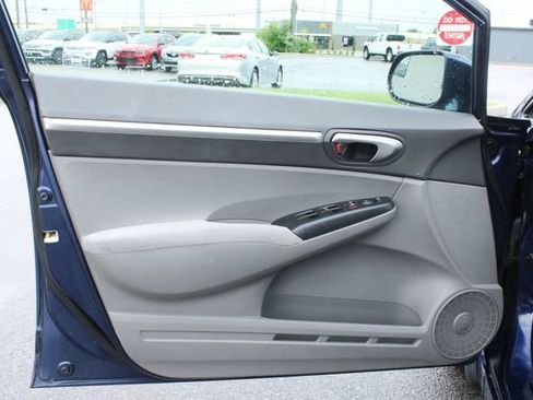 Used 2006 Honda Civic EX image 10