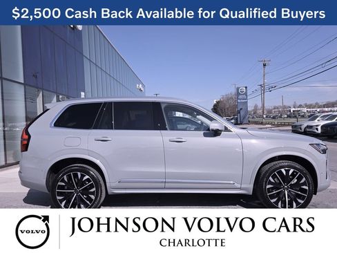 New 2026 Volvo XC90 B6 Ultra w/ Protection Package image 4