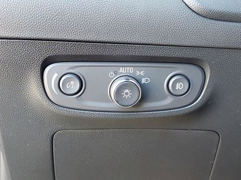 Certified 2022 Buick Encore GX Preferred w/ Cold Weather Comfort Package image 12