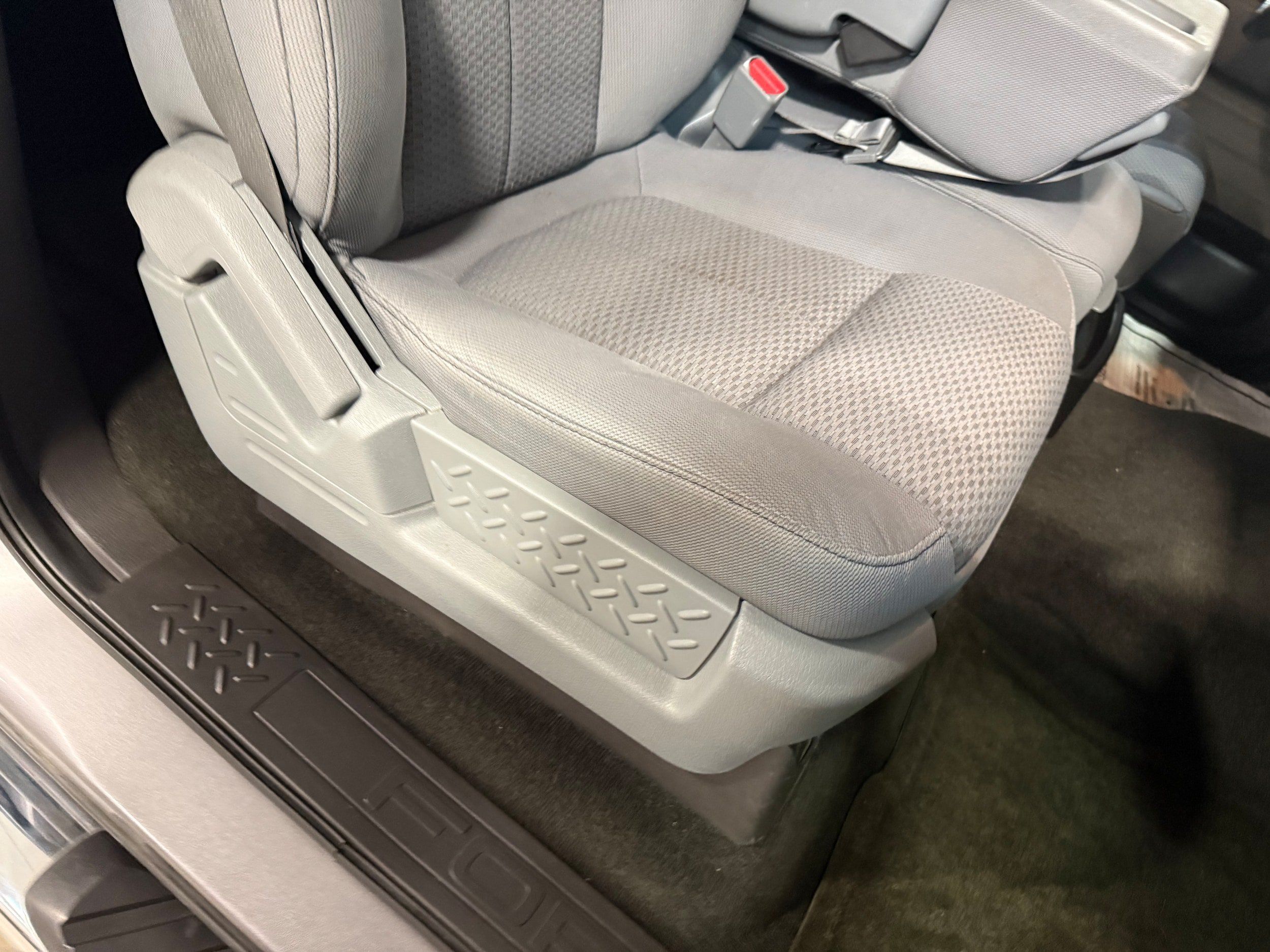 Used 2013 Ford F150 XLT w/ Luxury Equipment Group AWD/4WD image 11