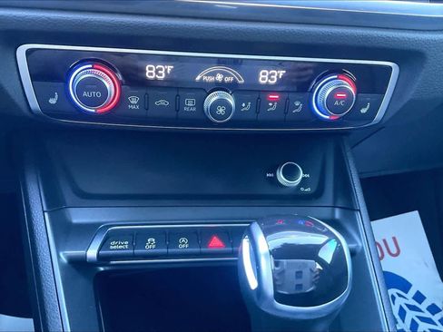 Used 2022 Audi Q3 2.0T Premium Plus image 32