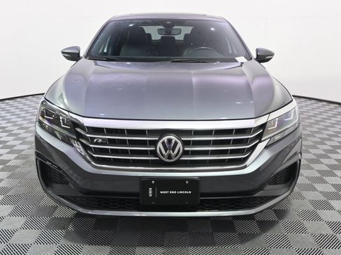 Used 2021 Volkswagen Passat 2.0T R-Line FWD image 10
