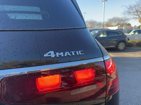 Certified 2025 Mercedes-Benz GLS 450 4MATIC image 5