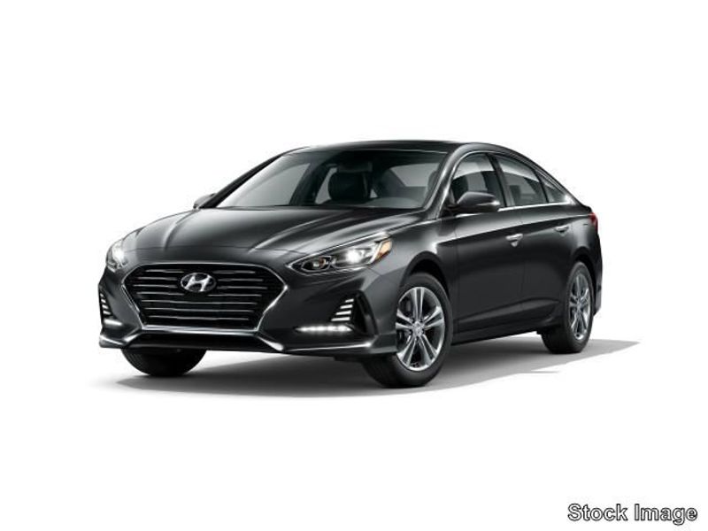 Used 2018 Hyundai Sonata Limited image 1
