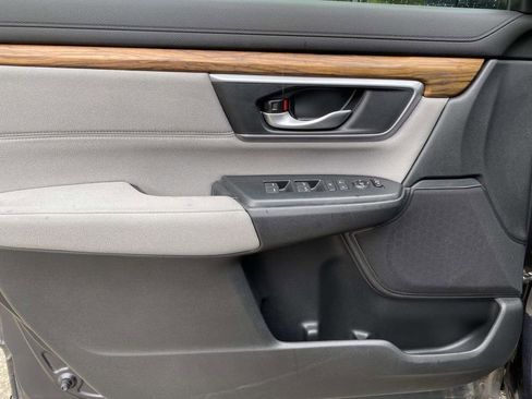 Used 2017 Honda CR-V EX image 23