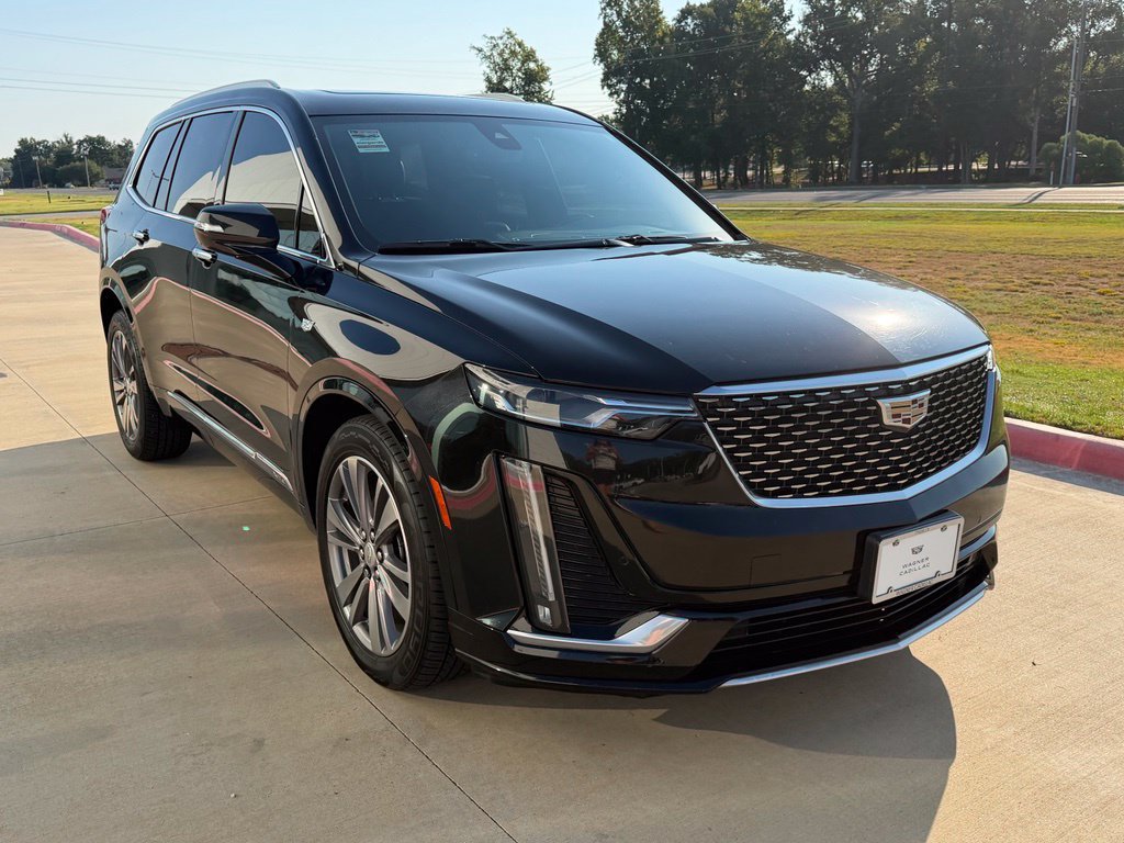 Used 2021 Cadillac XT6 Premium Luxury FWD image 9