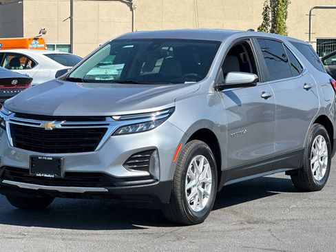 Used 2023 Chevrolet Equinox LT image 9