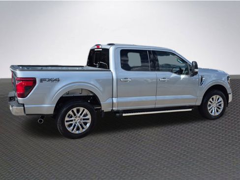 Used 2025 Ford F150 XLT w/ Equipment Group 302A MID image 4