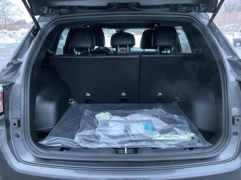 Used 2024 Jeep Compass Trailhawk w/ Trailhawk Convenience Group image 32