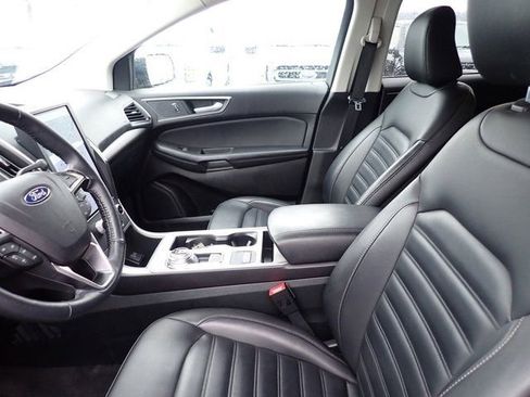 Certified 2024 Ford Edge SEL AWD/4WD image 15