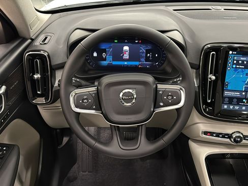 New 2026 Volvo XC40 B5 Ultra w/ Protection Package Premier image 12