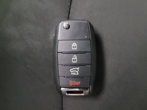 Used 2018 Kia Soul w/ Convenience Package image 32