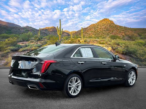 Used 2024 Cadillac CT4 Luxury w/ Cold Weather Package RWD image 4