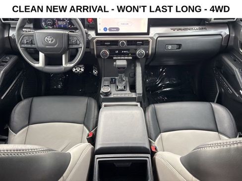 Used 2024 Toyota Tacoma TRD Sport image 14