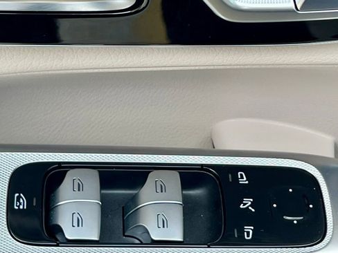Certified 2023 Mercedes-Benz GLC 300 4MATIC image 26