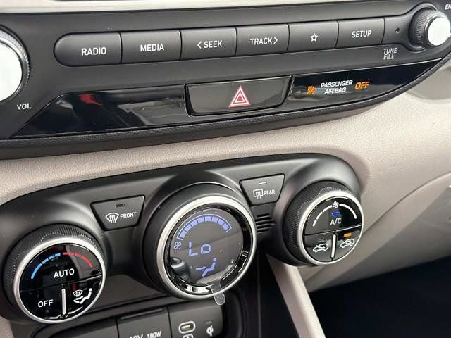 New 2026 Hyundai Venue SEL FWD image 24