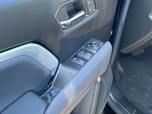 New 2025 Chevrolet Colorado Z71 w/ Technology Package image 12