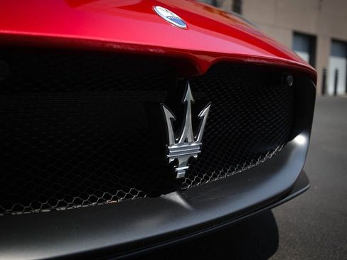 Used 2024 Maserati MC20 Cielo RWD image 13