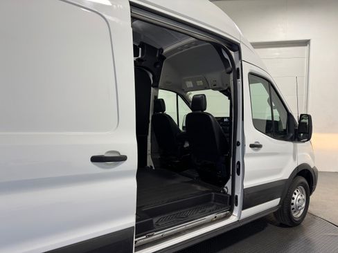 Used 2022 Ford Transit 350 148 High Roof AWD w/ Load Area Protection Package image 18