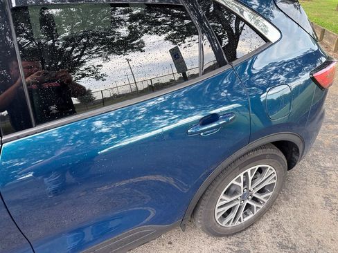 Used 2020 Ford Escape SEL FWD image 15