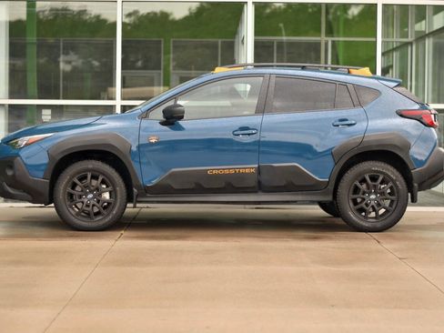 Used 2024 Subaru Crosstrek 2.5i Wilderness image 4