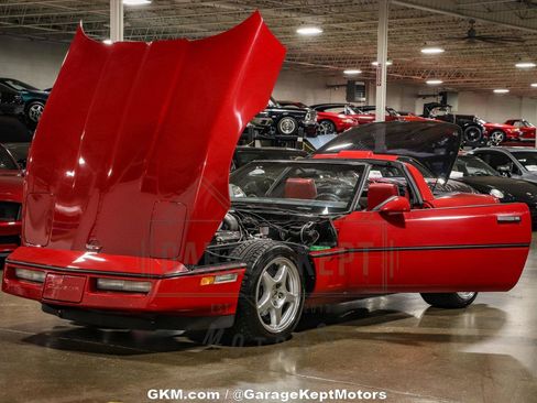 Used 1987 Chevrolet Corvette Coupe image 60
