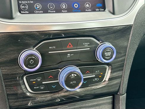 Used 2021 Chrysler 300 Touring w/ Sport Appearance Package image 16