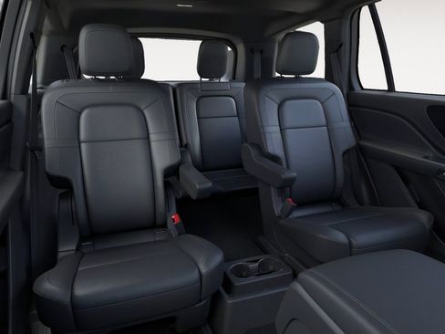 New 2026 Lincoln Aviator Reserve w/ Jet Appearance Package AWD/4WD image 11