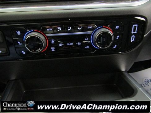 Certified 2025 Chevrolet Silverado 1500 LTZ image 41