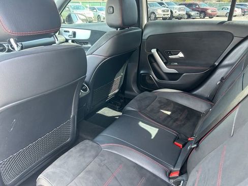 Used 2019 Mercedes-Benz A 220 4MATIC image 30