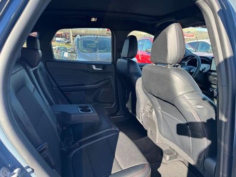 Used 2025 Ford Escape ST-Line w/ Tech Pack #1 image 10
