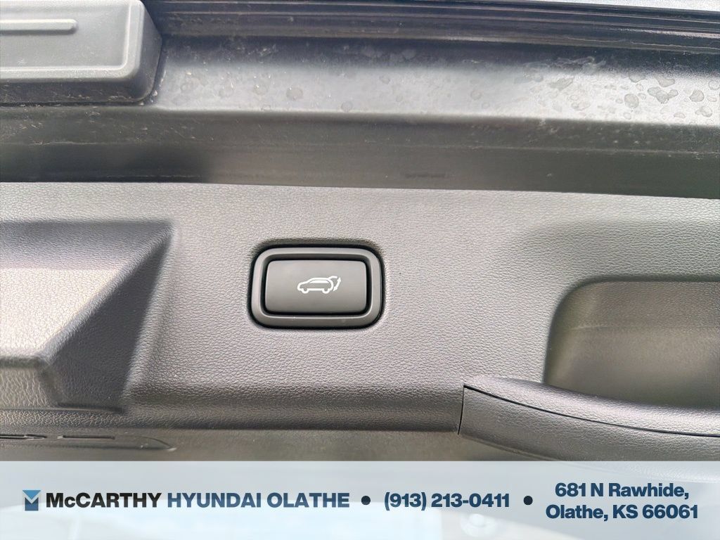 Used 2025 Hyundai Tucson Limited AWD/4WD image 24