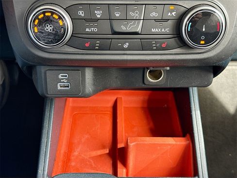 Used 2023 Ford Maverick XLT w/ XLT Luxury Package image 16