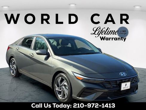 New 2026 Hyundai Elantra Limited FWD image 1
