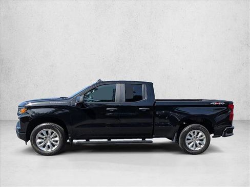 Used 2025 Chevrolet Silverado 1500 Custom AWD/4WD image 9