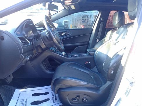 Used 2015 Chrysler 200 S w/ Navigation & Sound Group I image 10