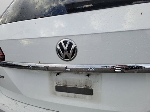 Used 2019 Volkswagen Atlas SE w/ Towing Package image 13