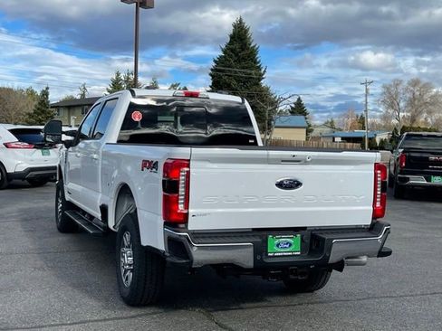 New 2026 Ford F250 Lariat w/ Lariat Premium Package AWD/4WD image 3