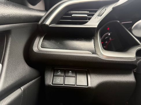 Used 2021 Honda Civic Sport image 11