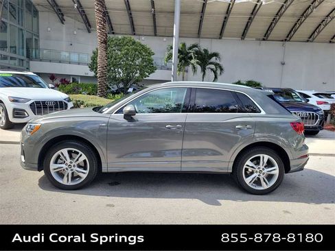 Certified 2022 Audi Q3 2.0T Premium w/ Convenience Package image 11