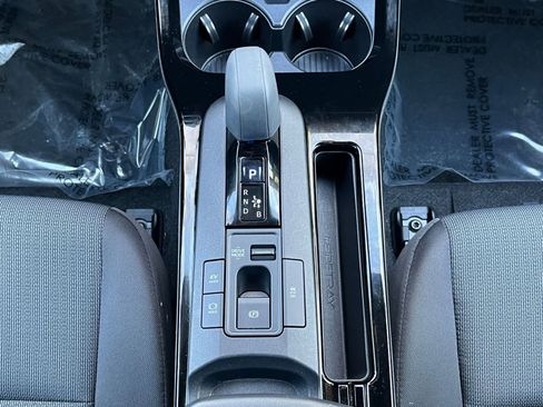 Used 2025 Toyota Prius LE image 37