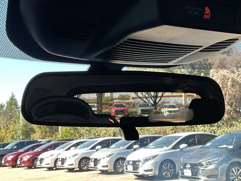 New 2026 Nissan Rogue S image 25