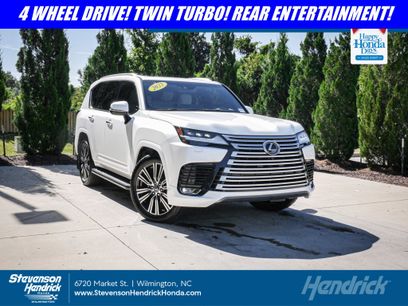 Used 2023 Lexus LX 600 4WD w/ Luxury Package