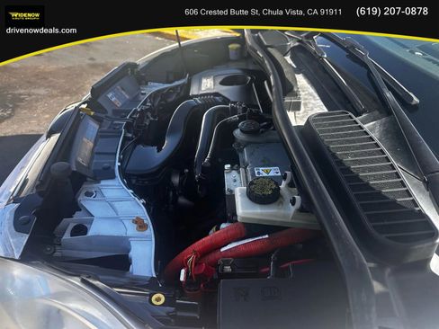 Used 2013 Ford C-MAX Energi SEL FWD image 39