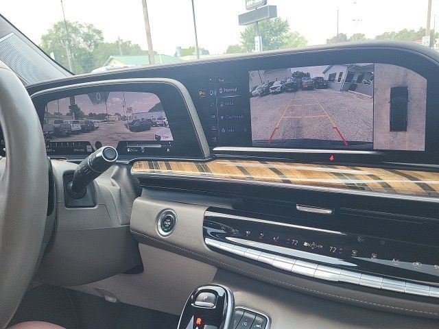 Used 2021 Cadillac Escalade Premium Luxury Platinum AWD/4WD image 9