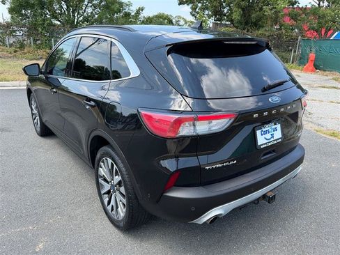 Used 2020 Ford Escape Titanium AWD/4WD image 4