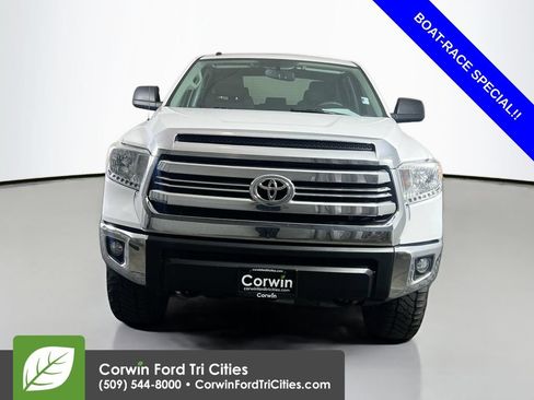 Used 2017 Toyota Tundra SR5 w/ TRD Off Road Package AWD/4WD image 4